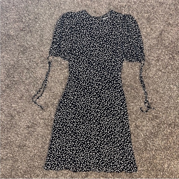 NWT Reformation Oakley black and white polka dot dress in Pearls - Picture 2 of 5